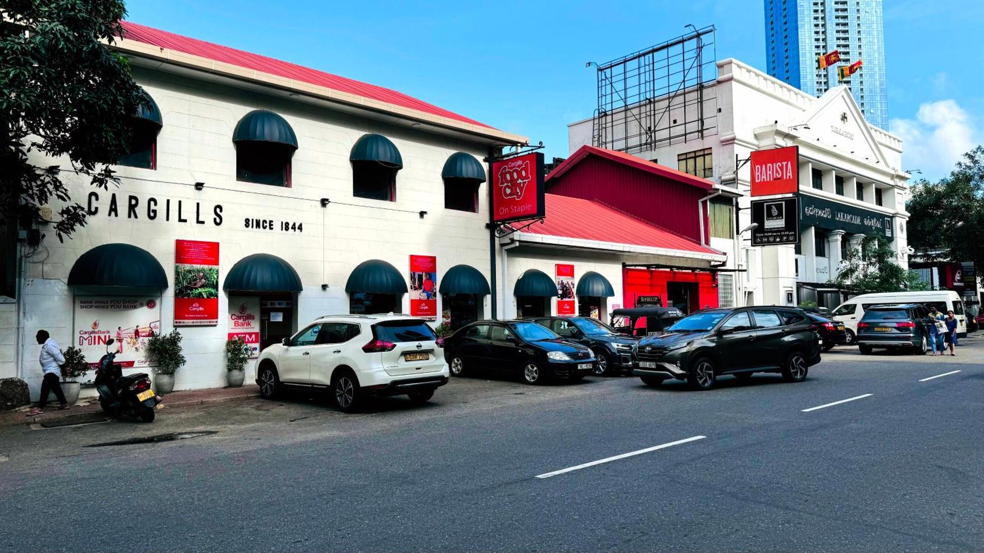 Cosy Home In Heart Of Colombo At Capitol Twinpeaks. Exterior photo